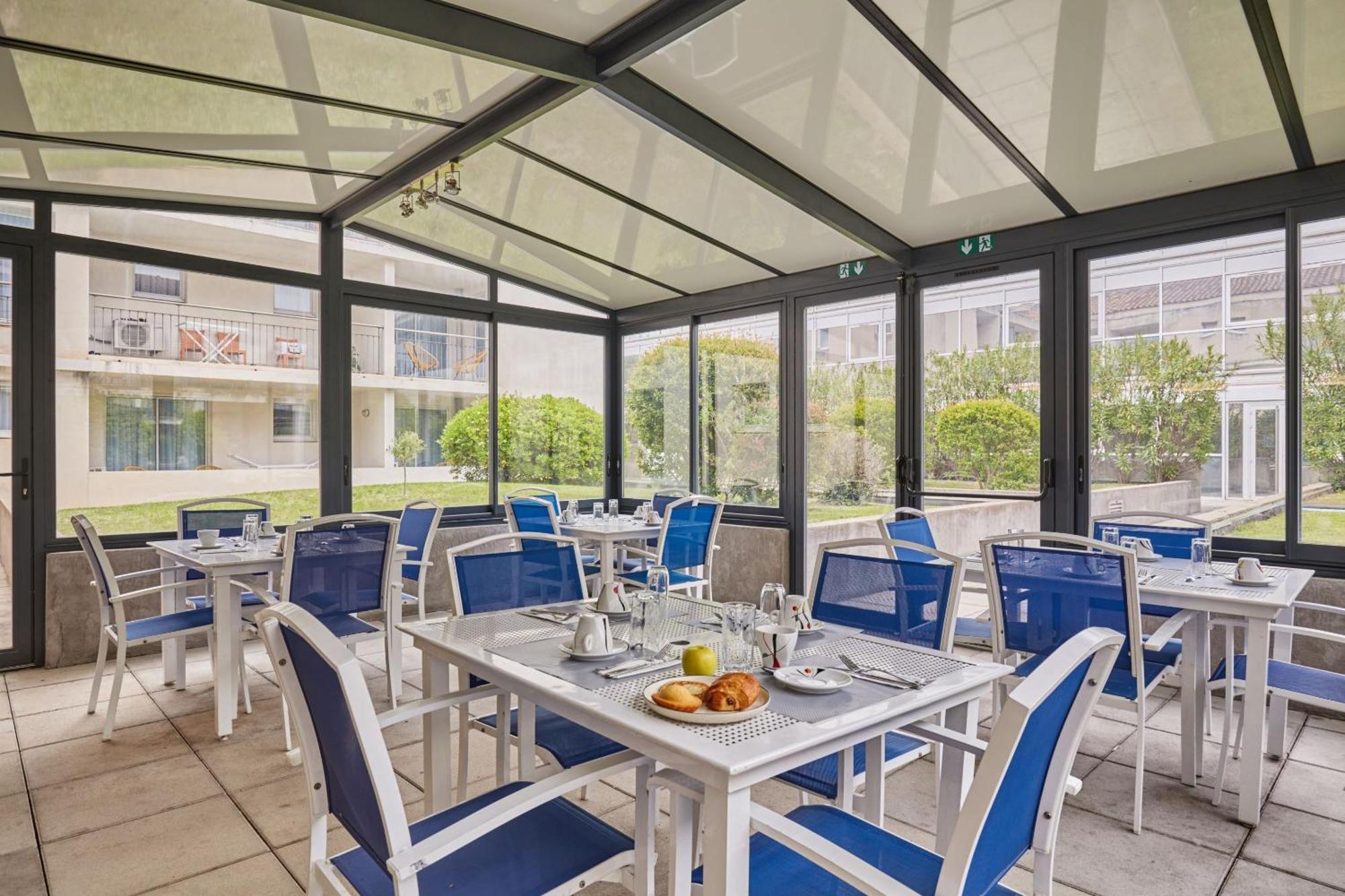 Appart Hotel Odalys City Aix En Provence Le Clos De La Chartreuse Aix-en-Provence Ngoại thất bức ảnh