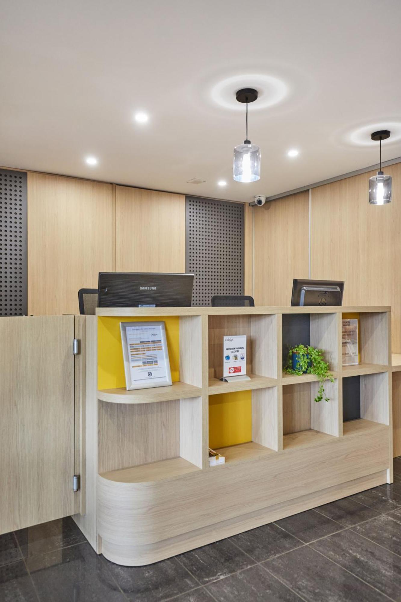 Appart Hotel Odalys City Aix En Provence Le Clos De La Chartreuse Aix-en-Provence Ngoại thất bức ảnh