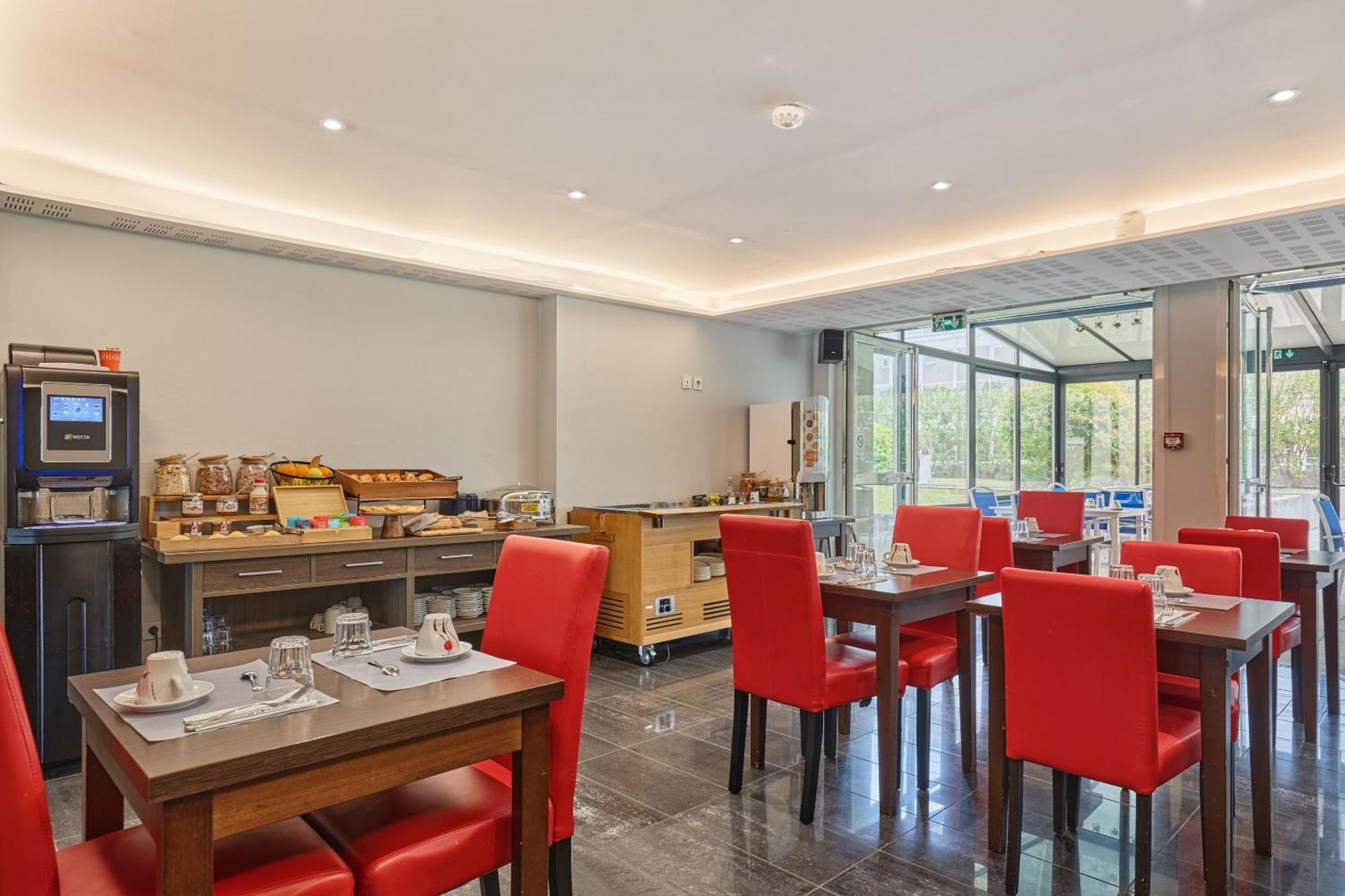 Appart Hotel Odalys City Aix En Provence Le Clos De La Chartreuse Aix-en-Provence Ngoại thất bức ảnh