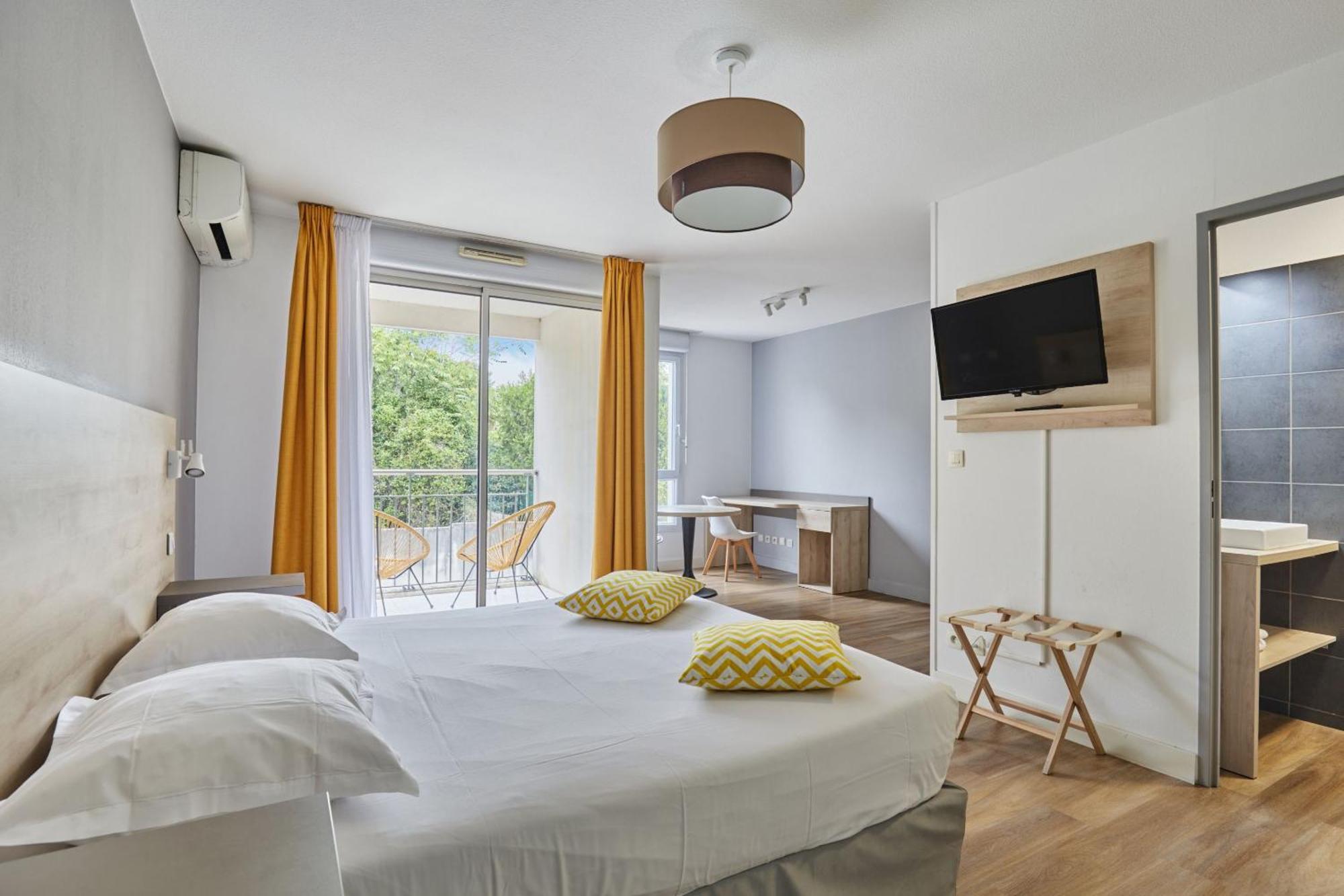 Appart Hotel Odalys City Aix En Provence Le Clos De La Chartreuse Aix-en-Provence Ngoại thất bức ảnh